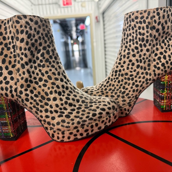 Leopard Print Ankle Boots with Multicolor Heel - Picture 6 of 9